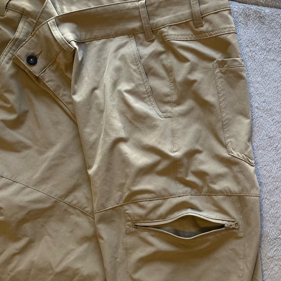 Magellan Outdoors Classic Fit Moisture Wicking Men's Tan Pants - Picture 12 of 12